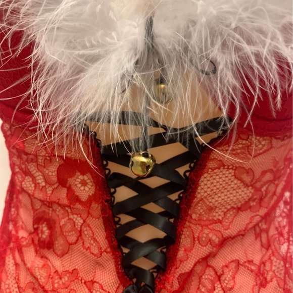 Fredericks of Hollywood Sexy 2 piece Christmas Santa Lace Teddy M - Picture 2 of 6